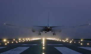    خبر رشد صد درصدی پروازهای مسافری در فرودگاه ابوموسی